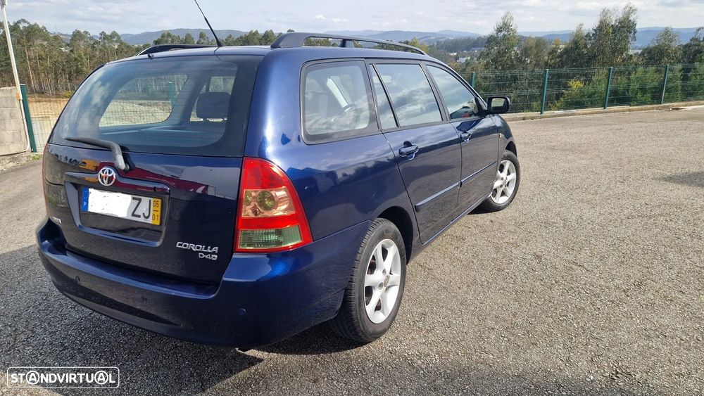 Toyota Corolla SW 1.4 D-4D AC - 3