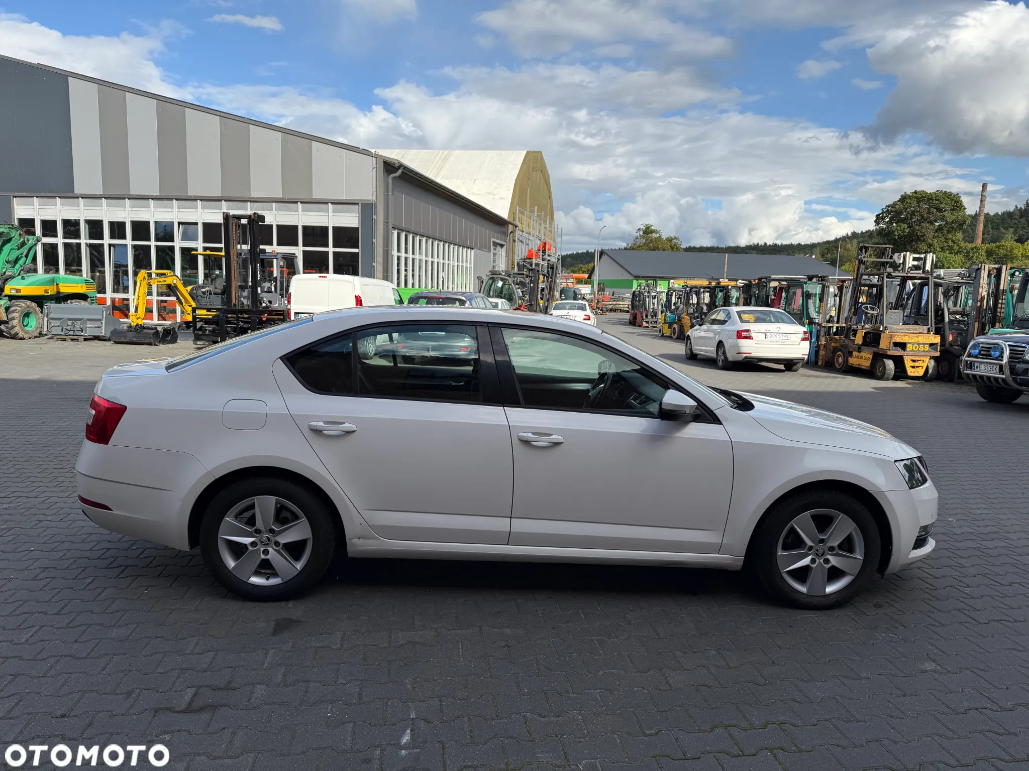 Skoda Octavia 1.6 TDI Ambition - 6