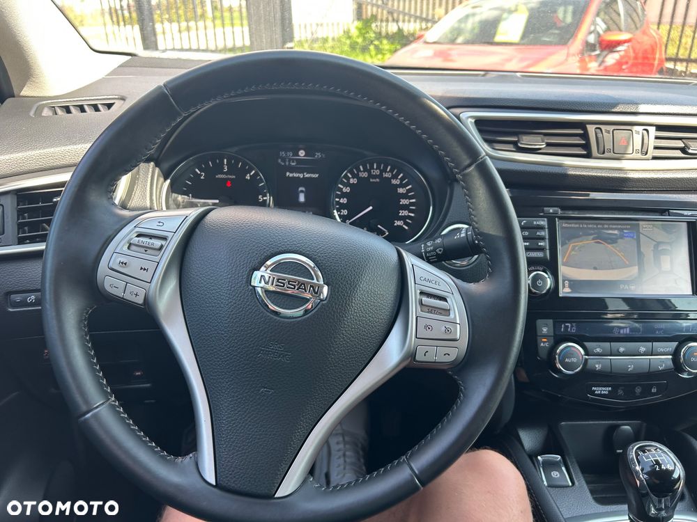 Nissan Qashqai 1.6 dCi Tekna S&S - 22