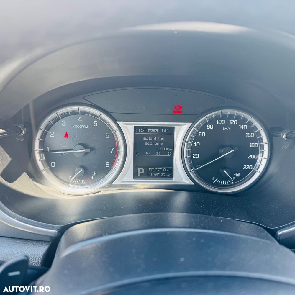 Suzuki Vitara 1.6 Luxus Aut. - 6