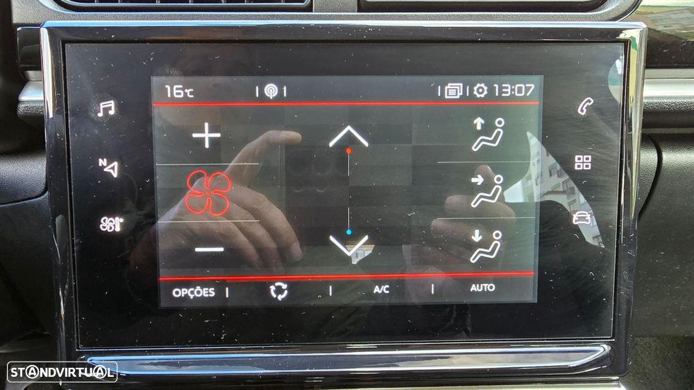 Citroën C3 1.2 PureTech Shine - 35