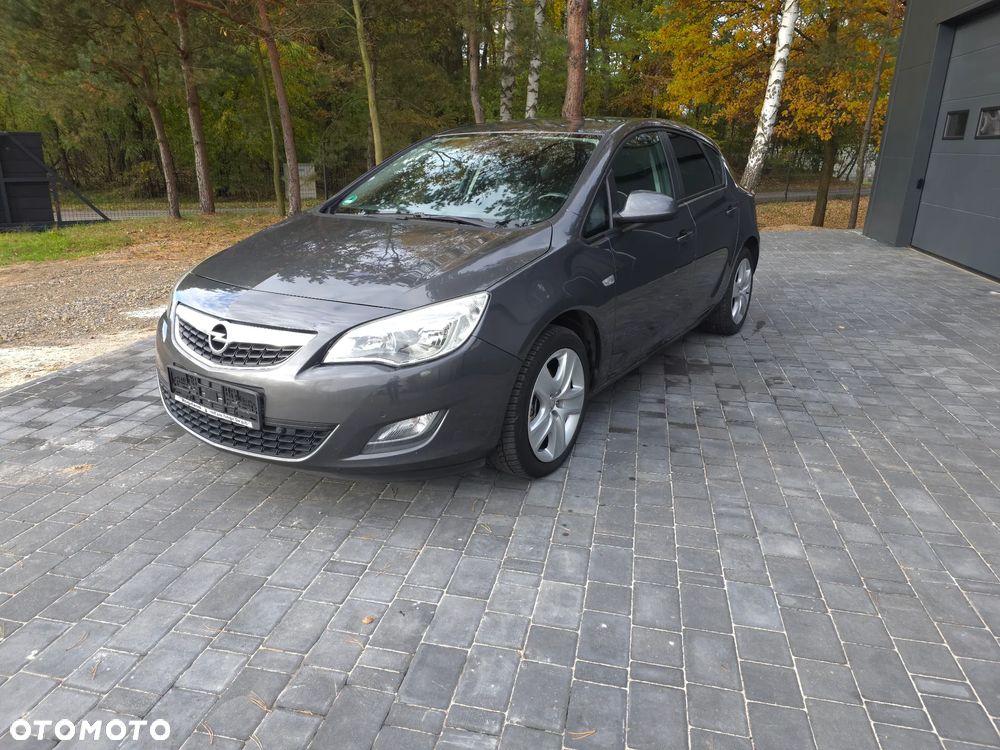 Opel Astra - 4