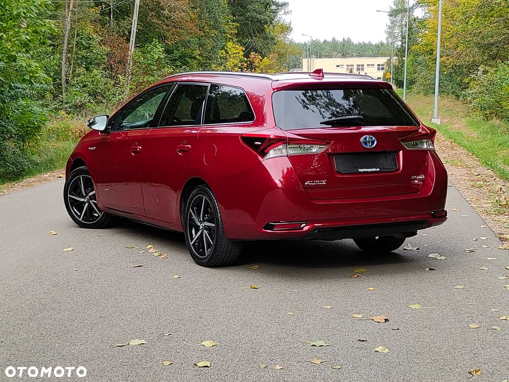Toyota Auris 1.8 VVT-i Hybrid Automatik Touring Sports Design Edition - 12