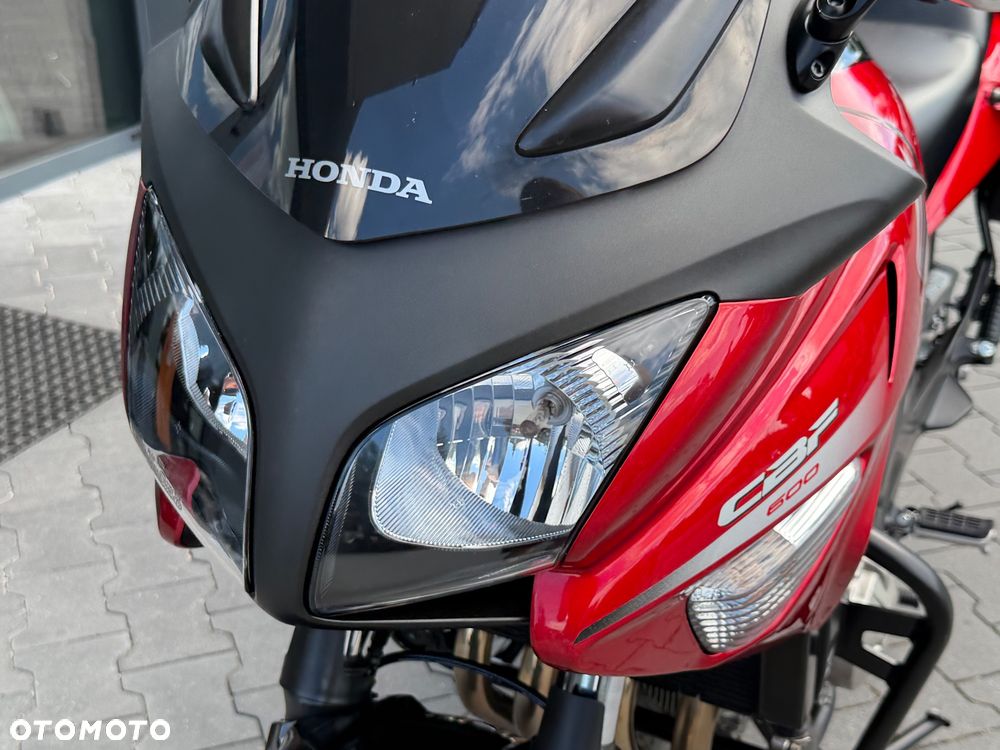 Honda CBF - 38