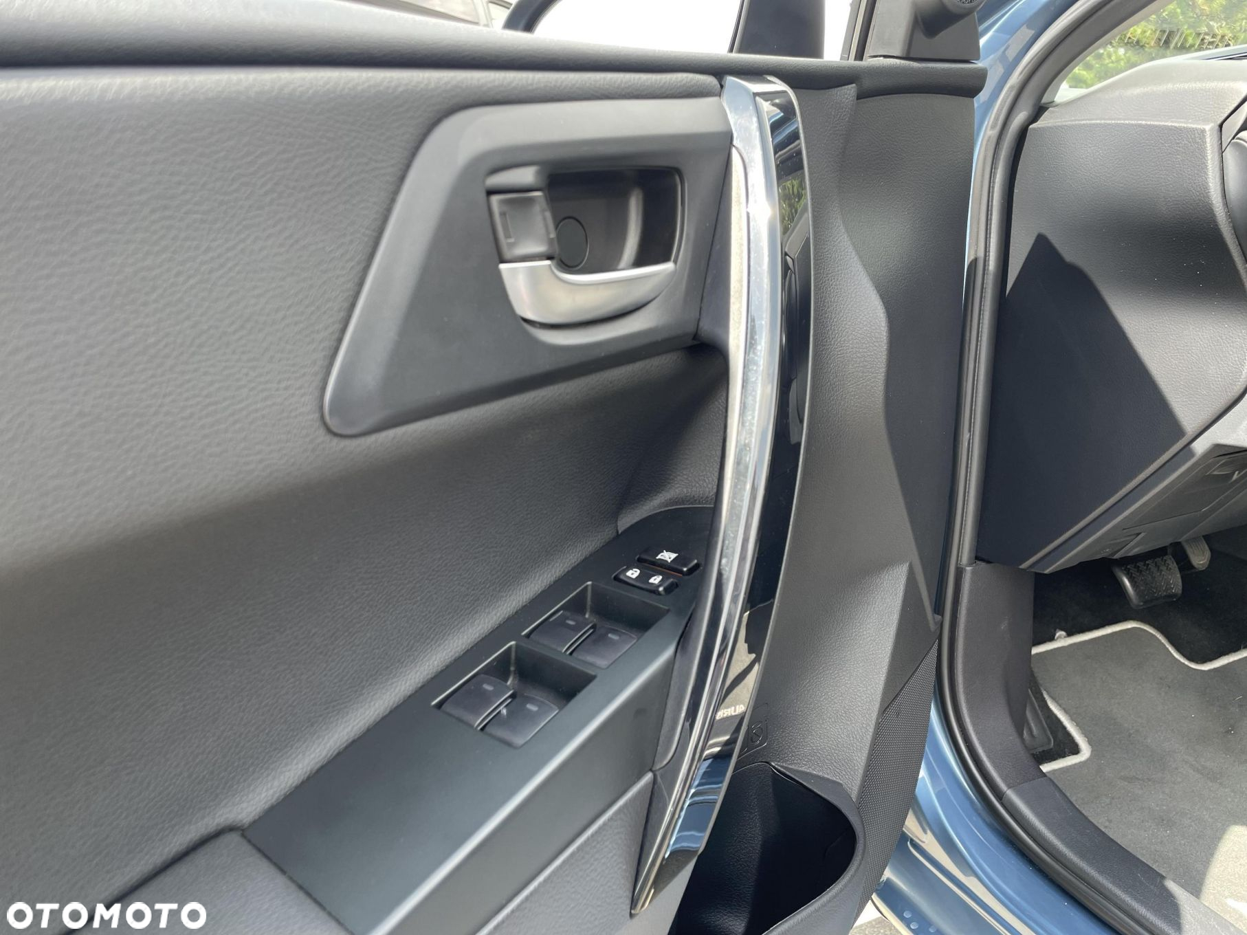 Toyota Auris - 21