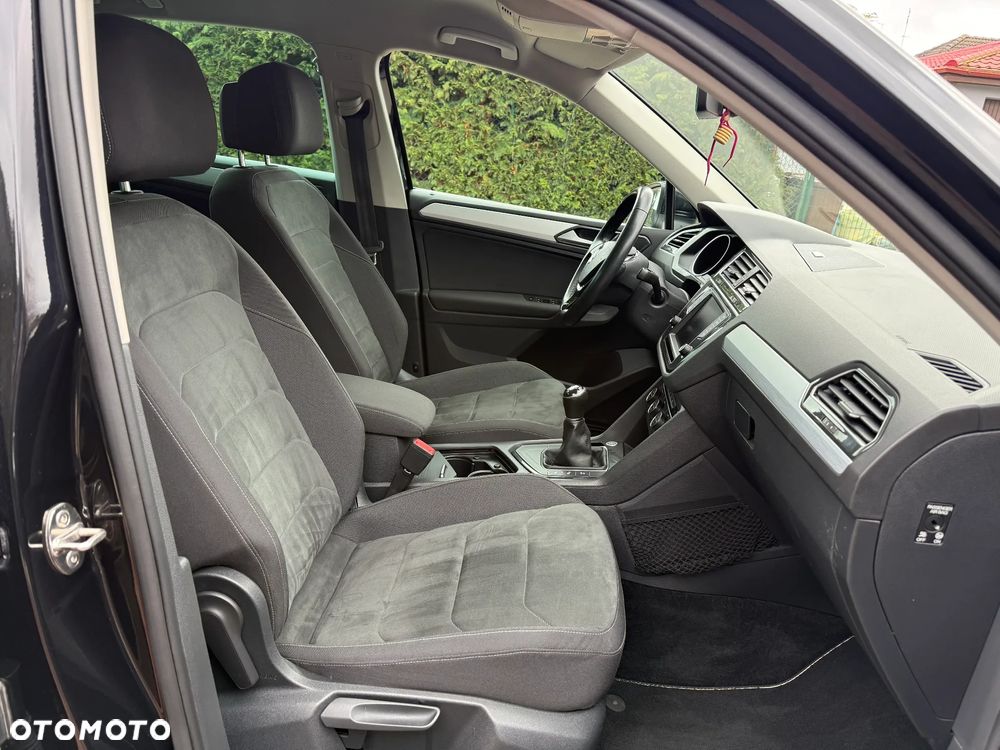 Volkswagen Tiguan - 25
