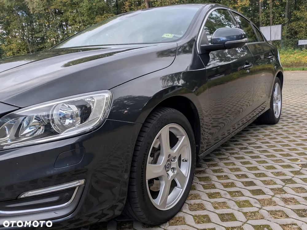 Volvo S60 2015 photo 5
