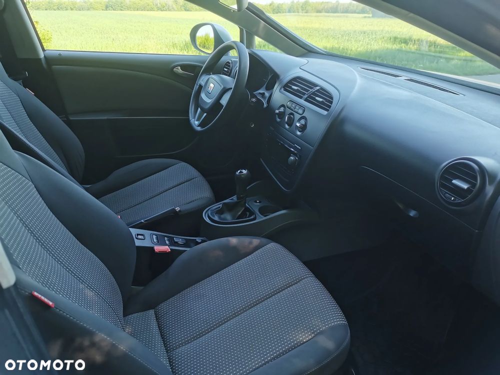 Seat Leon 1.6 Reference - 9