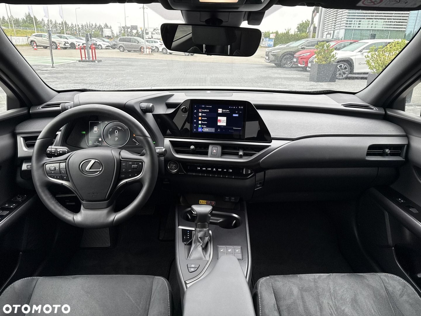 Lexus UX - 11
