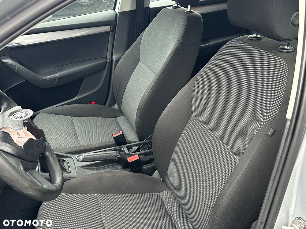 Skoda Octavia 1.6 TDI Classic - 8