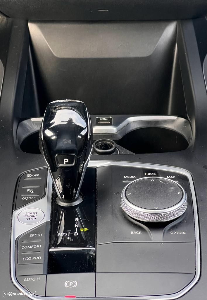 BMW 116 d Aut. Sport Line - 12