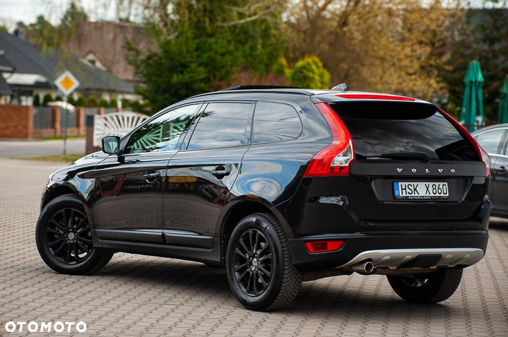Volvo XC 60 D5 AWD Momentum - 20
