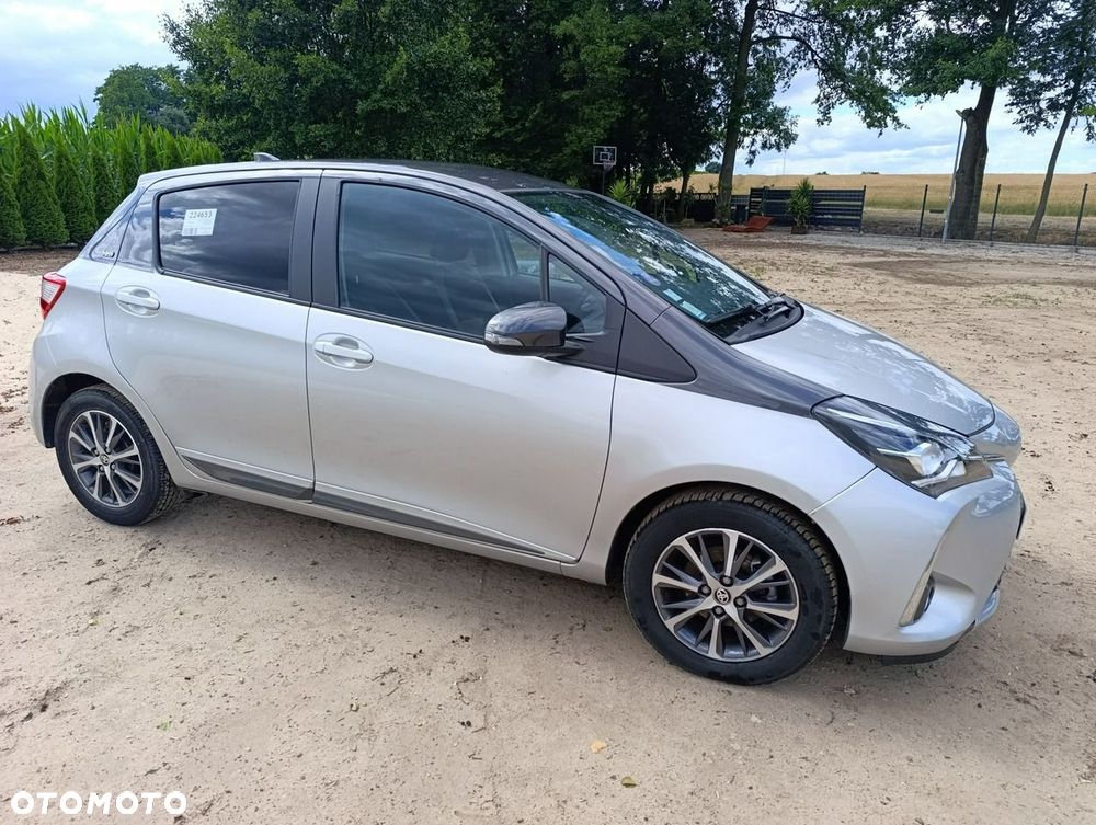 Toyota Yaris - 28