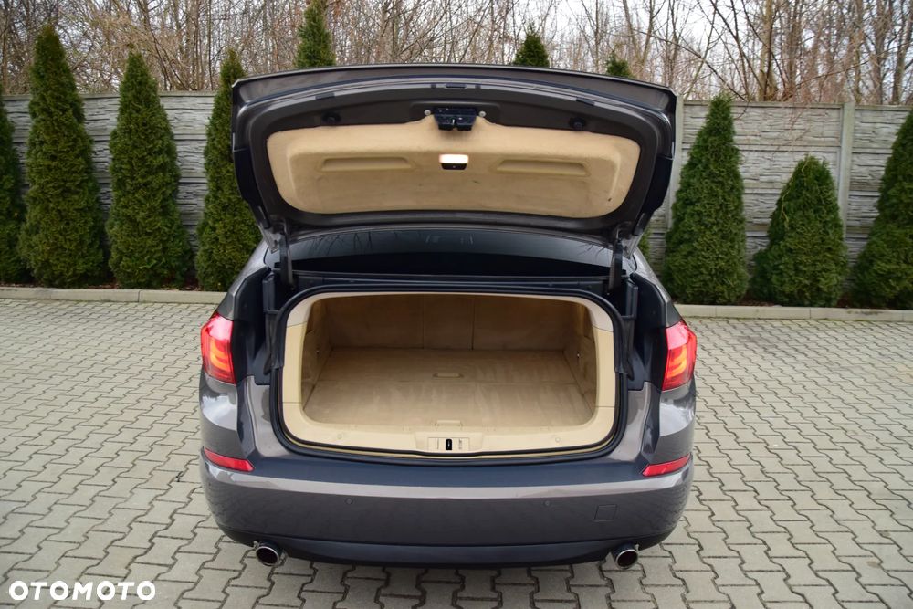 BMW 5GT 535d xDrive Luxury Line - 14