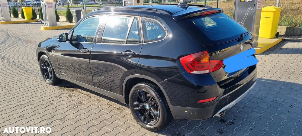 BMW X1 xDrive18d - 4