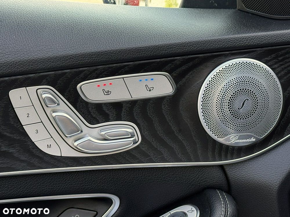 Mercedes-Benz Klasa C 250 d 4Matic 9G-TRONIC AMG Line - 9