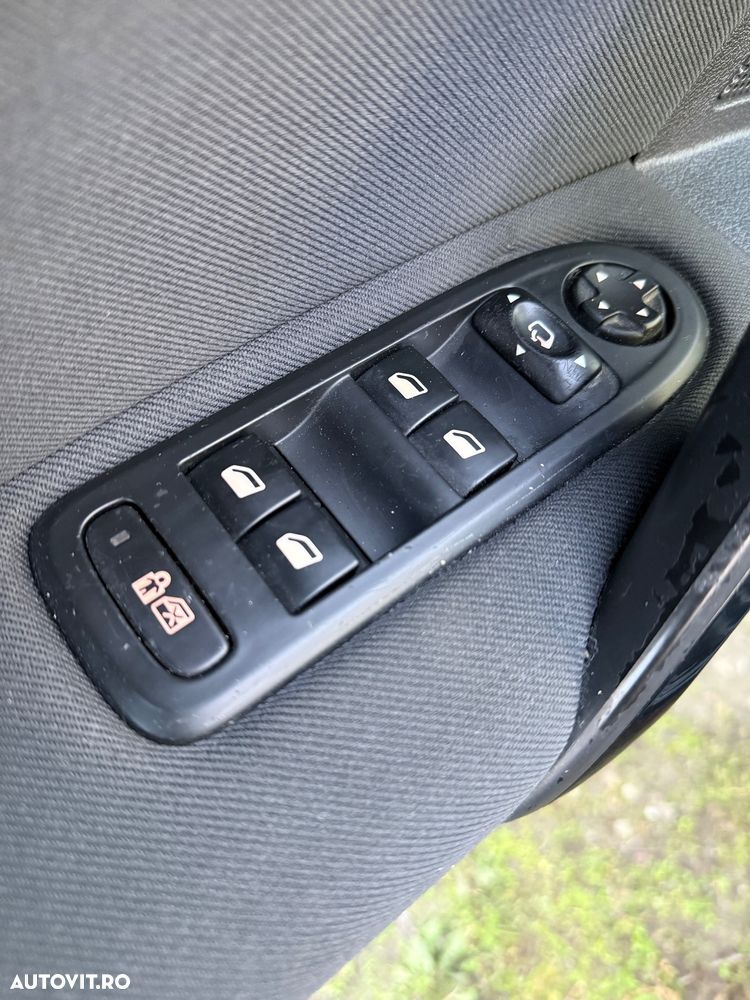 Peugeot 508 SW 2.0 HDI FAP BVA Active - 18