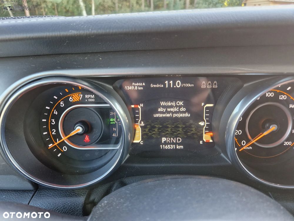 Jeep Wrangler Unlimited GME 2.0 Turbo Sahara - 22