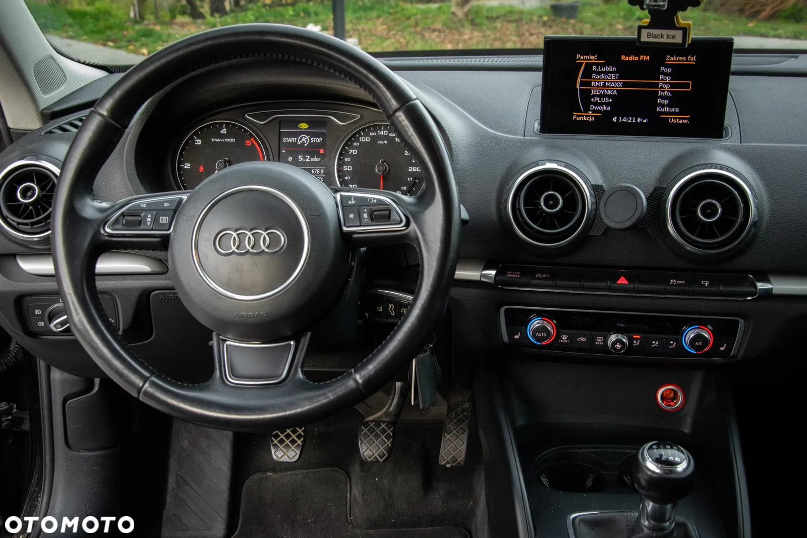 Audi A3 1.6 TDI Sportback DPF Ambiente - 8