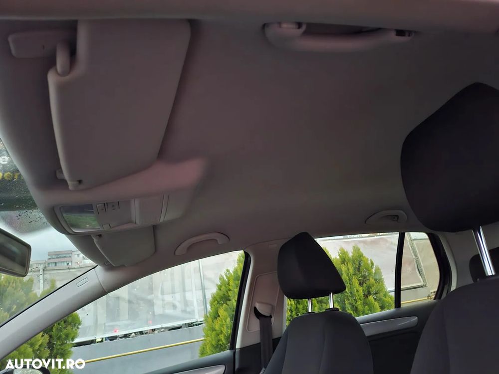 Volkswagen Golf 1.4 Comfortline - 14