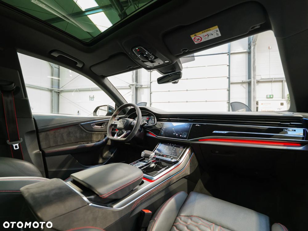 Audi RS Q8 - 23