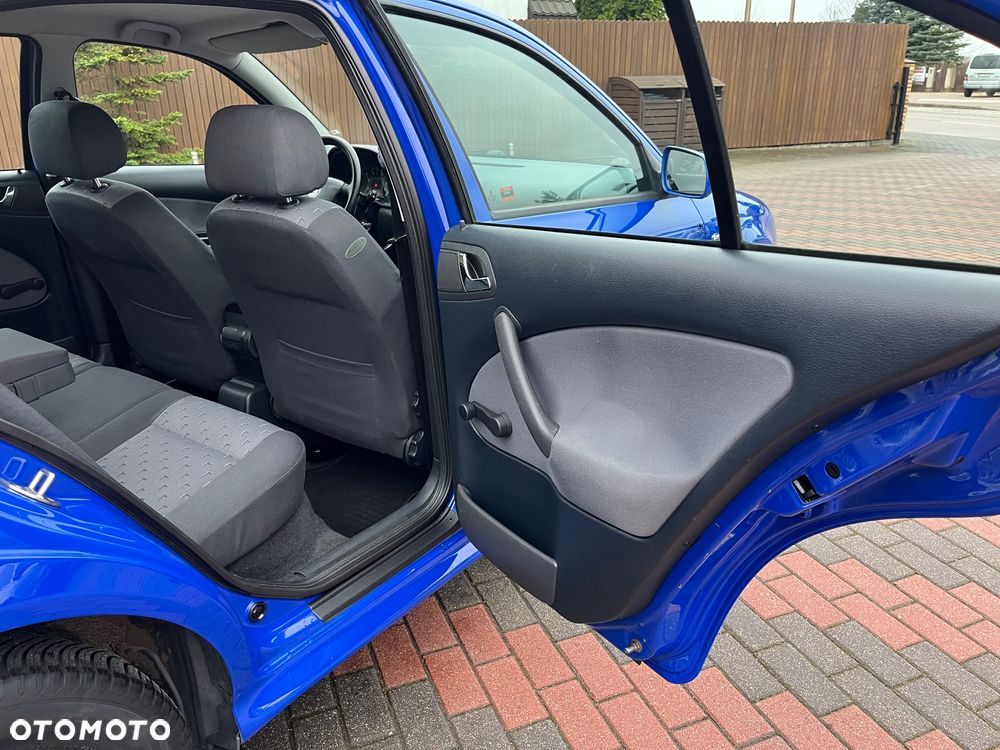 Skoda Octavia 1.6 Automatik Ambiente - 18