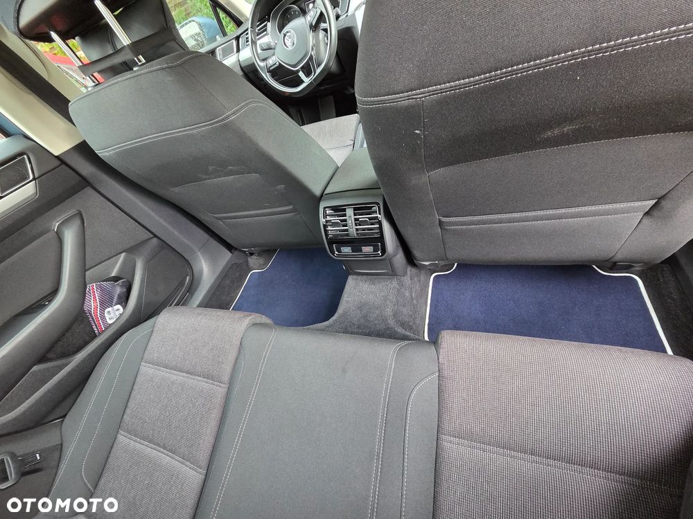 Volkswagen Passat 1.8 TSI BMT Comfortline DSG - 16