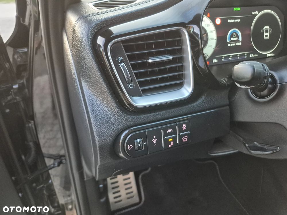 Kia ProCeed 1.5 T-GDI GT Line - 23