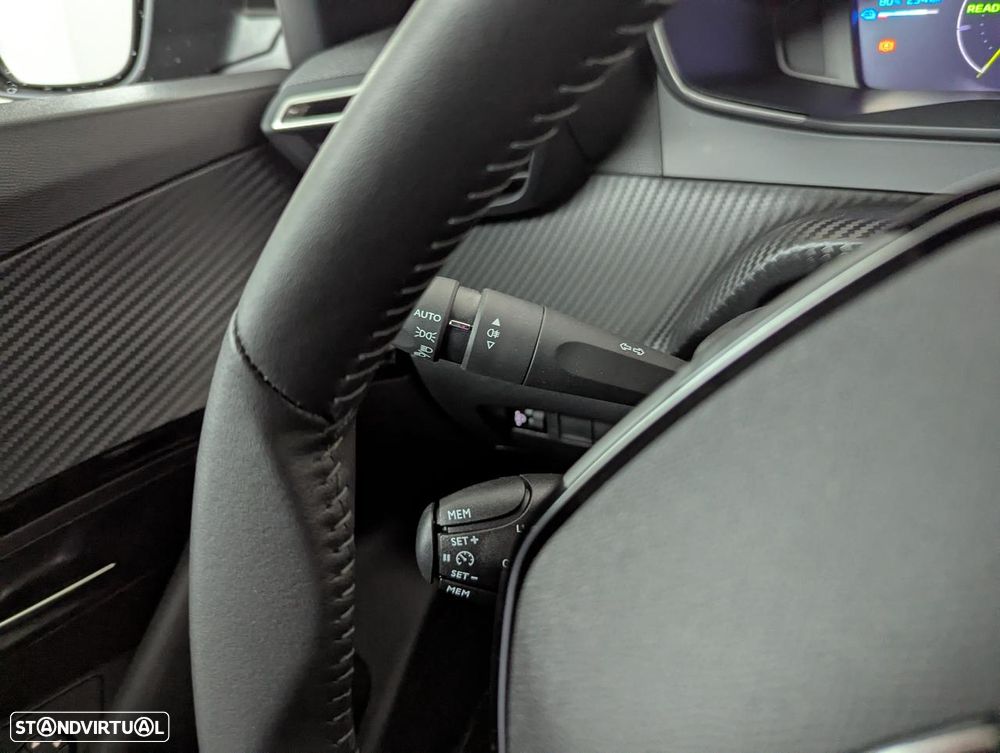 Peugeot e-2008 GT - 16