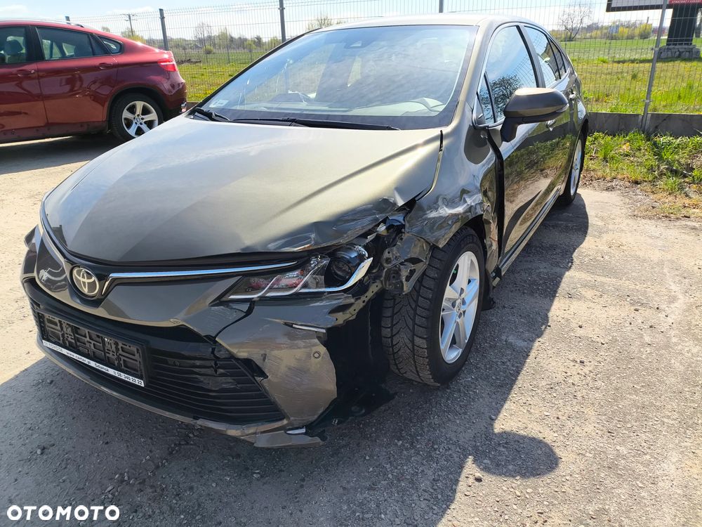 Toyota Corolla 1.6 Executive - 3