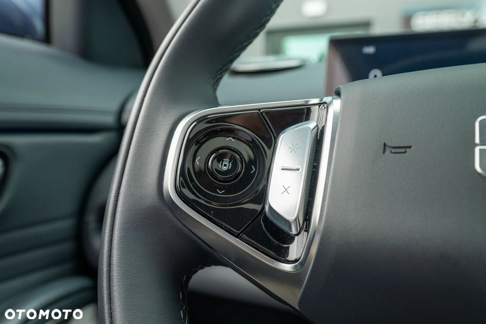 Geely Starray EM-i 1.5 PHEV Max - 26