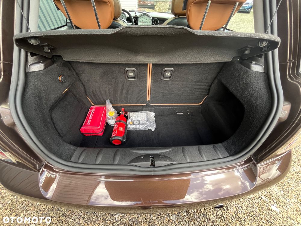 MINI Cooper 50 Mayfair - 38