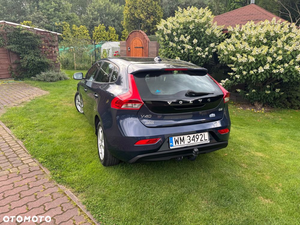 Volvo V40 D2 Momentum - 8