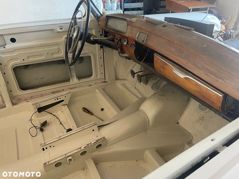 Mercedes-Benz Inny - 6