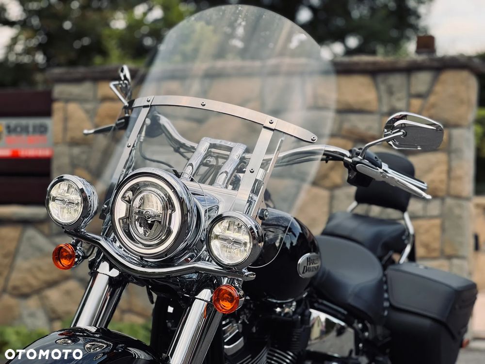 Harley-Davidson Softail Heritage Classic - 21