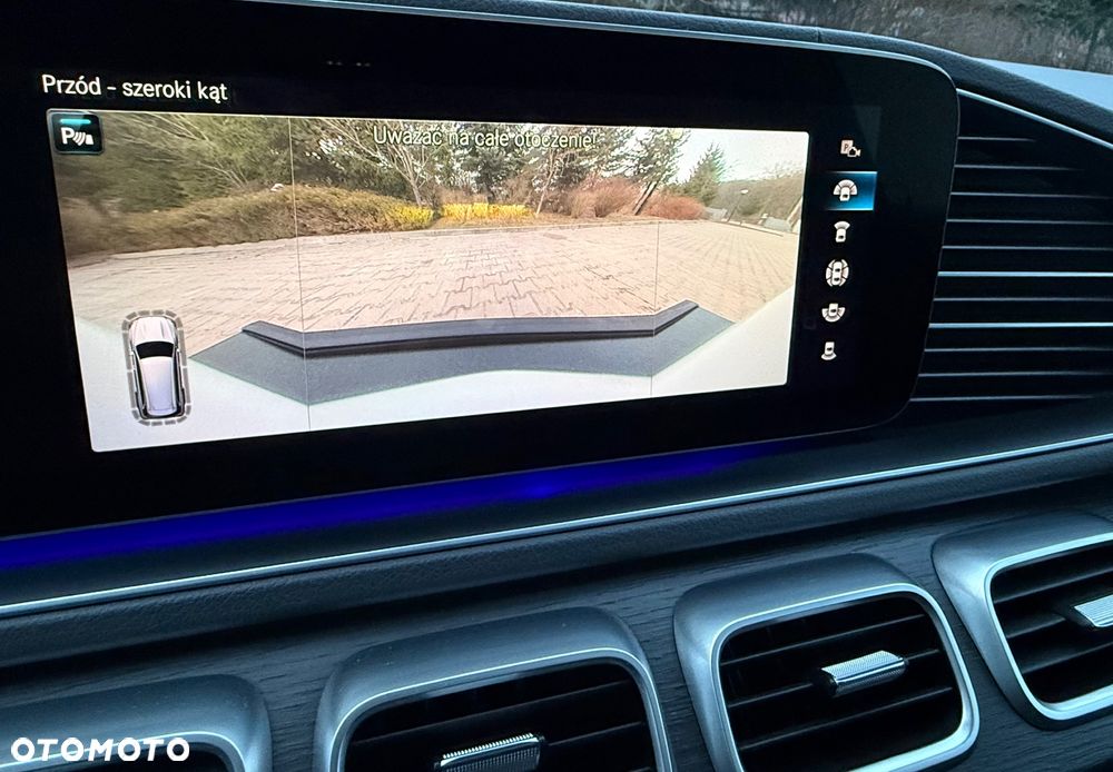 Mercedes-Benz GLS - 26