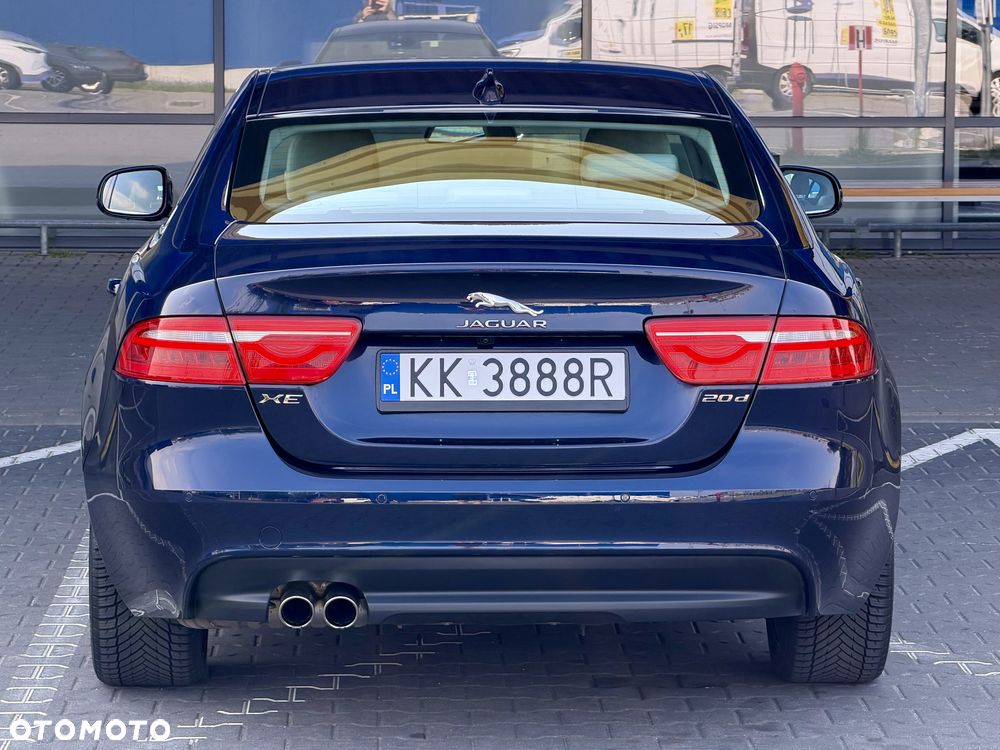 Jaguar XE 20d Pure - 7