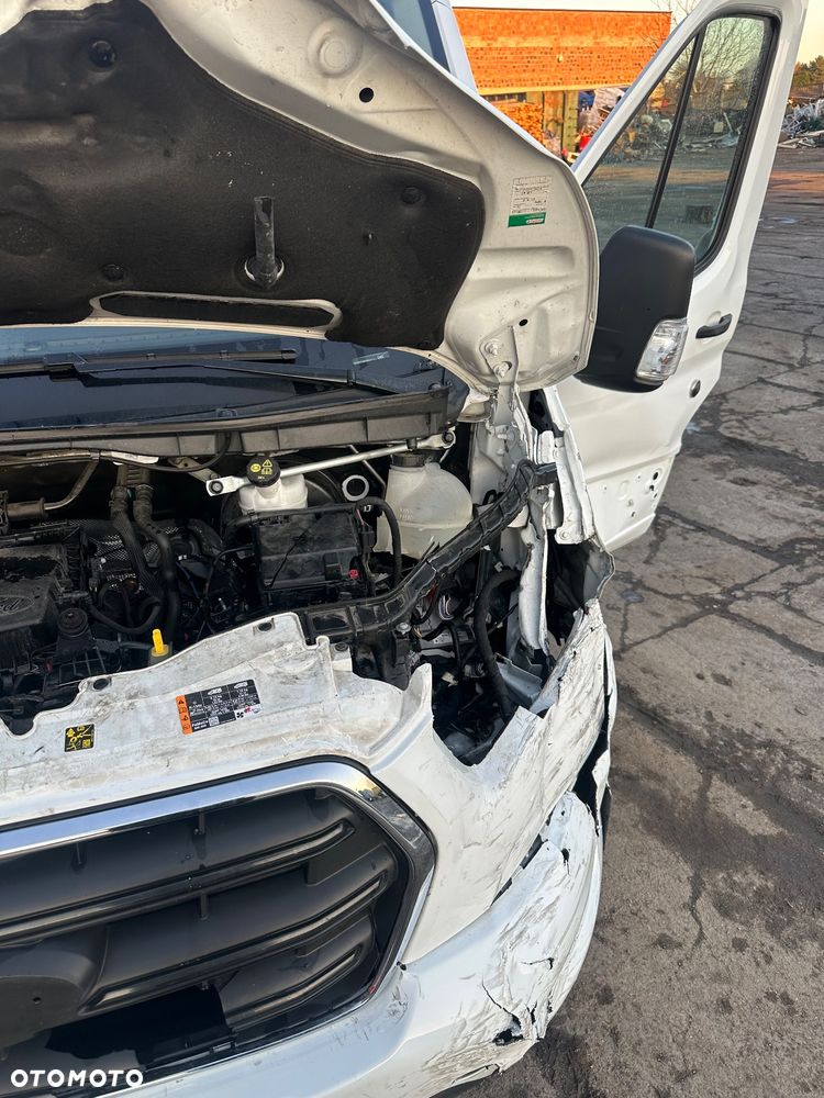 Ford Transit - 13