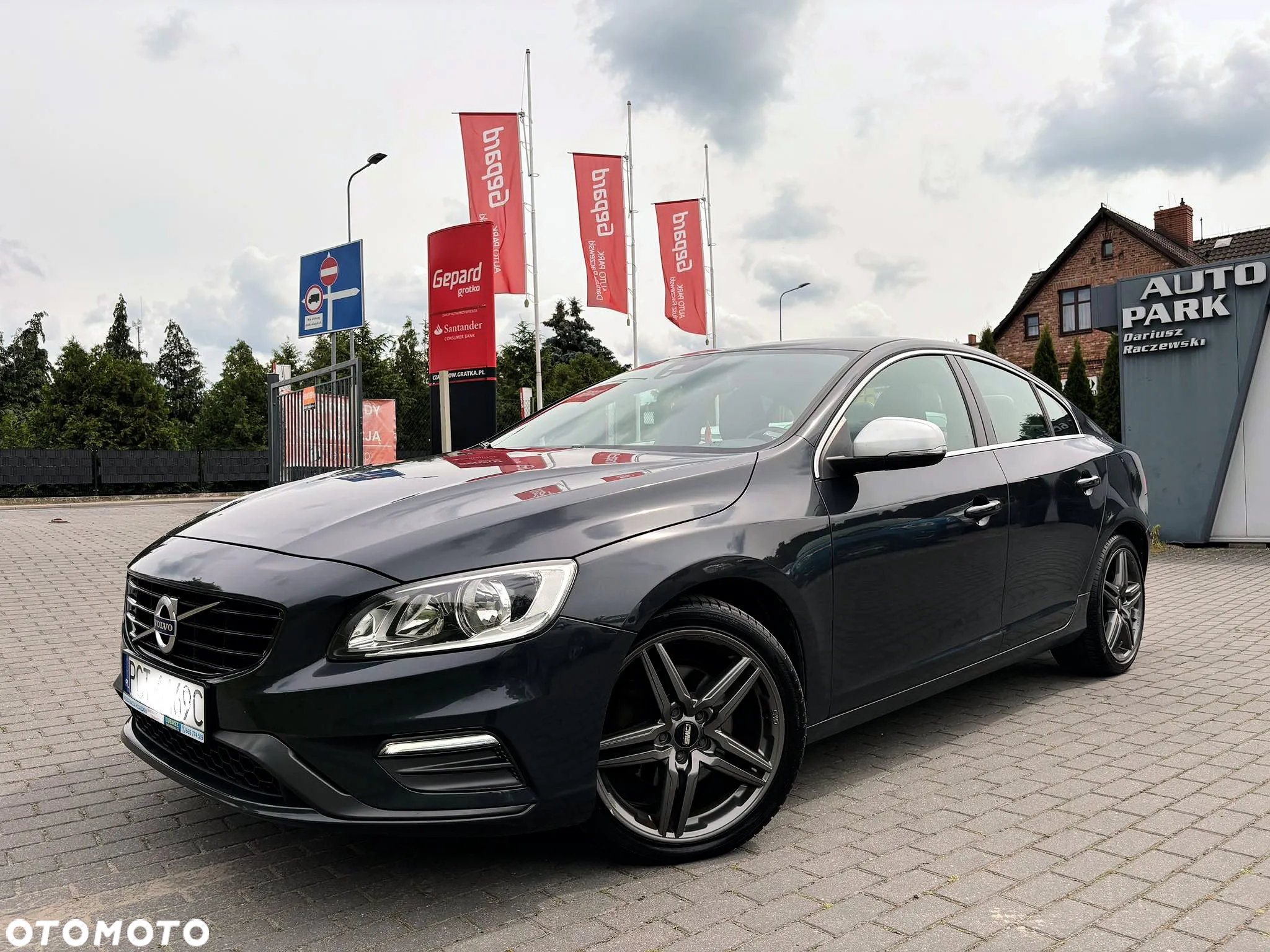 Volvo S60 D3 R-Design Kinetic - 3