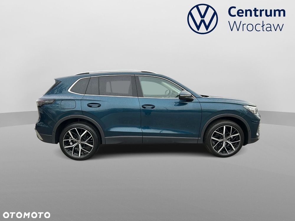 Volkswagen Tiguan - 10