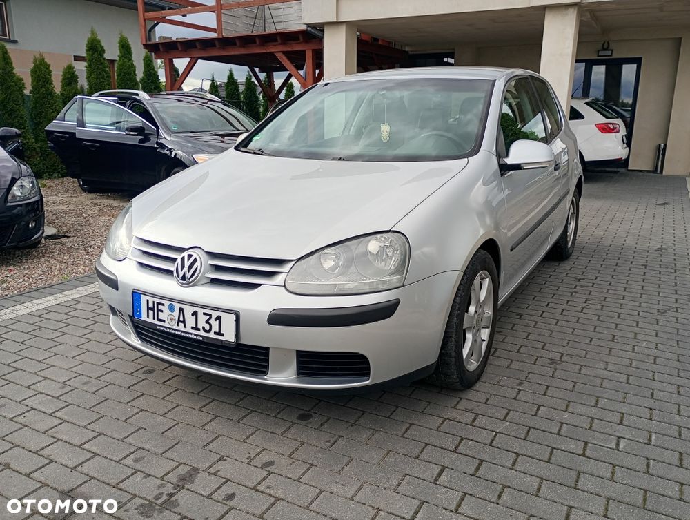 Volkswagen Golf - 2