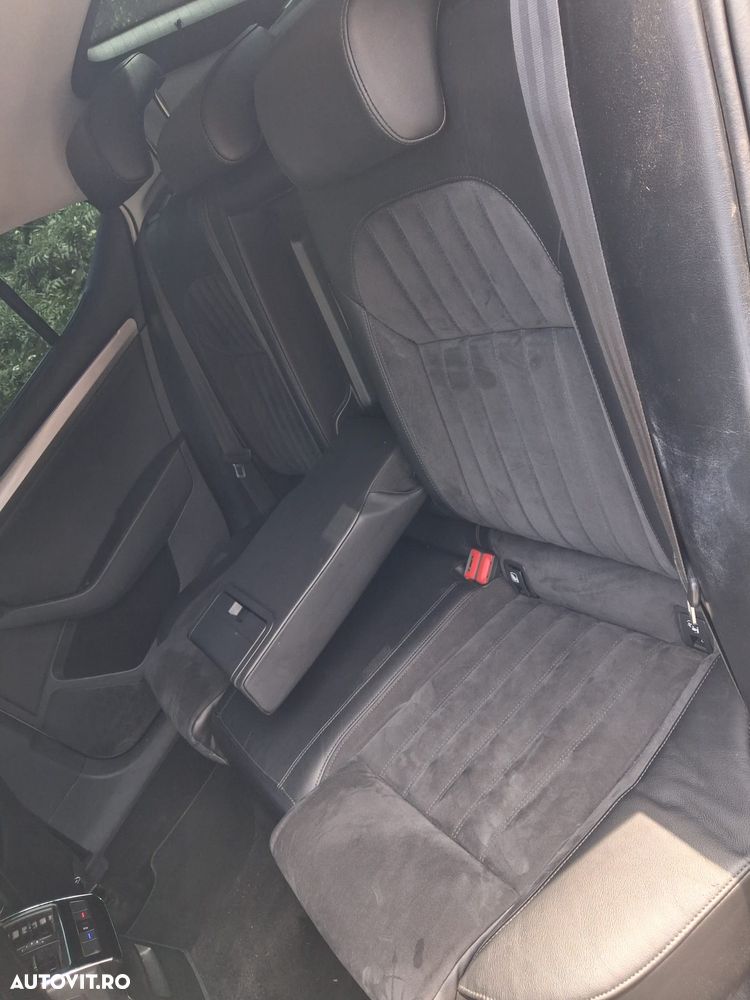 Skoda Superb 2.0 TDI Laurin & Klement - 18