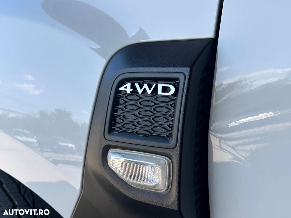 Dacia Duster 1.5 Blue dCi 4WD Comfort - 12