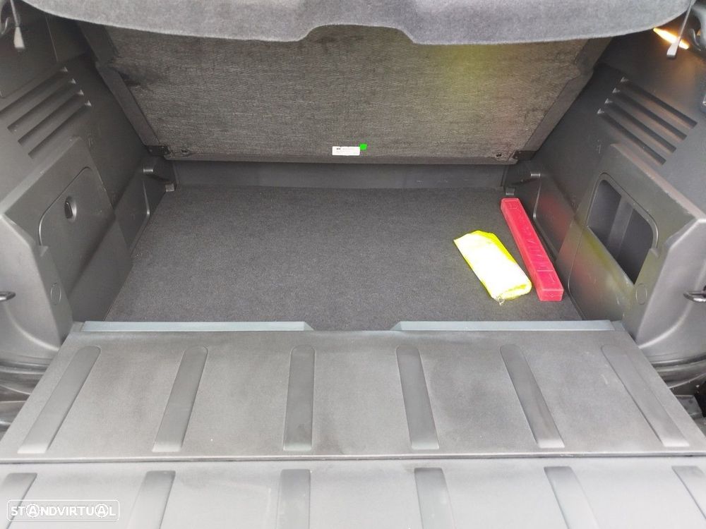 Peugeot 3008 1.2 PureTech Allure - 38