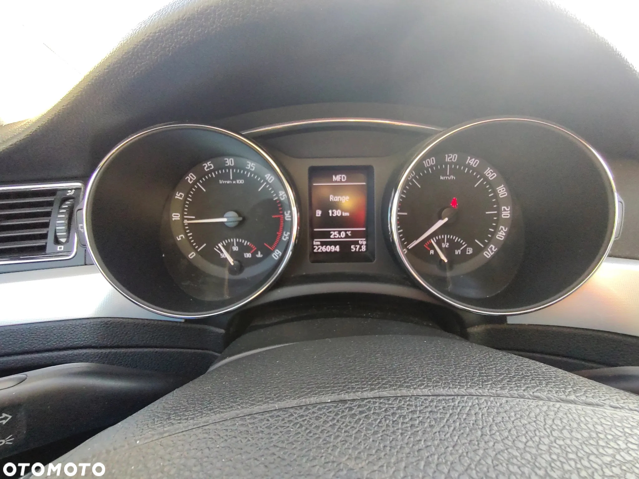 Skoda Superb 2.0 TDI 4x4 Elegance - 9