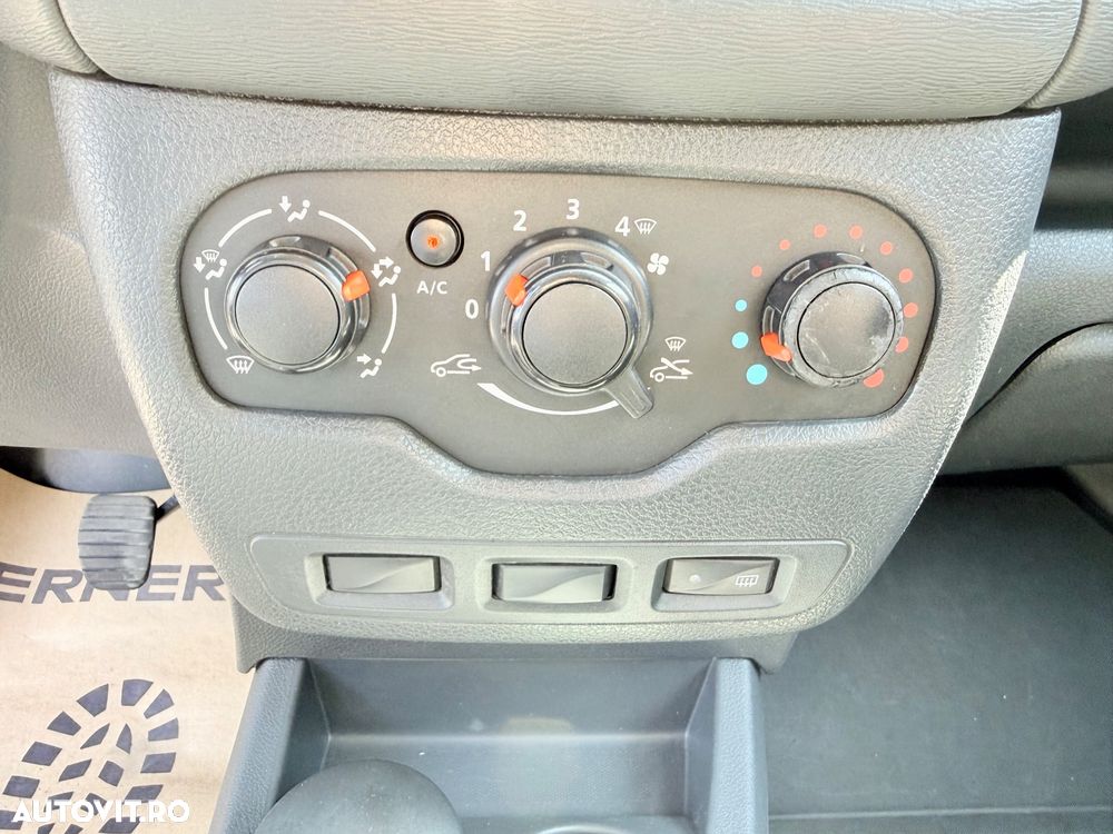 Dacia Dokker 1.5 Blue dCi Laureate - 12