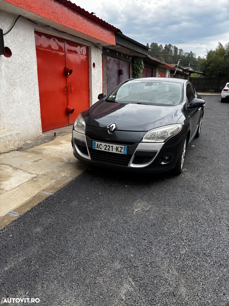 Renault Megane TCe 130 Coupe Dynamique - 2