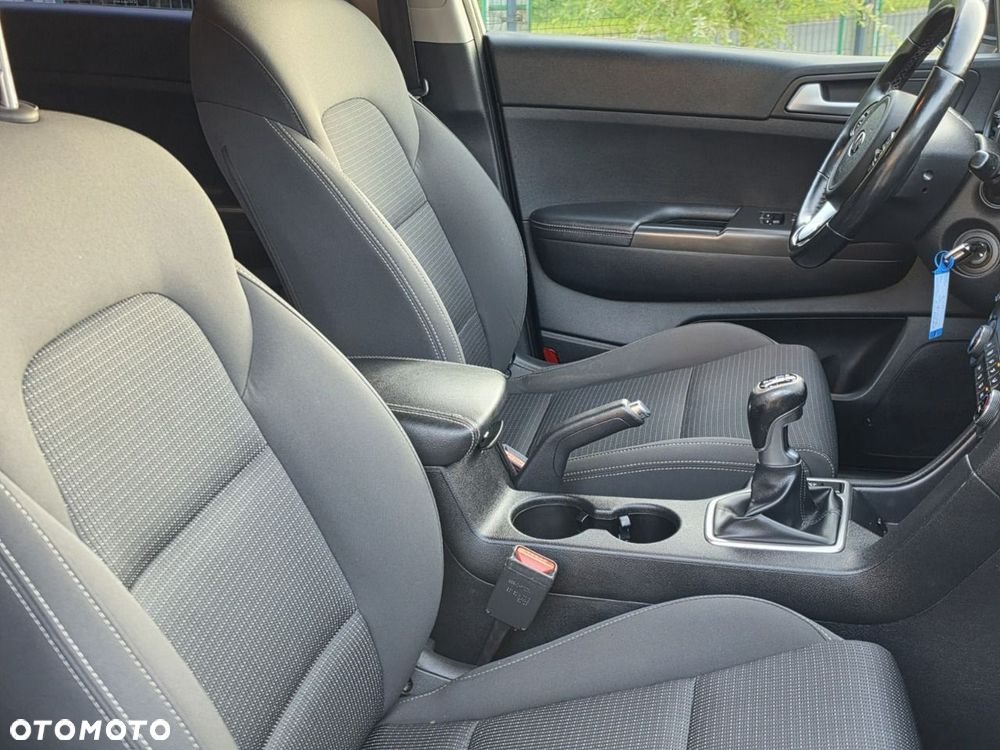 Kia Sportage - 11