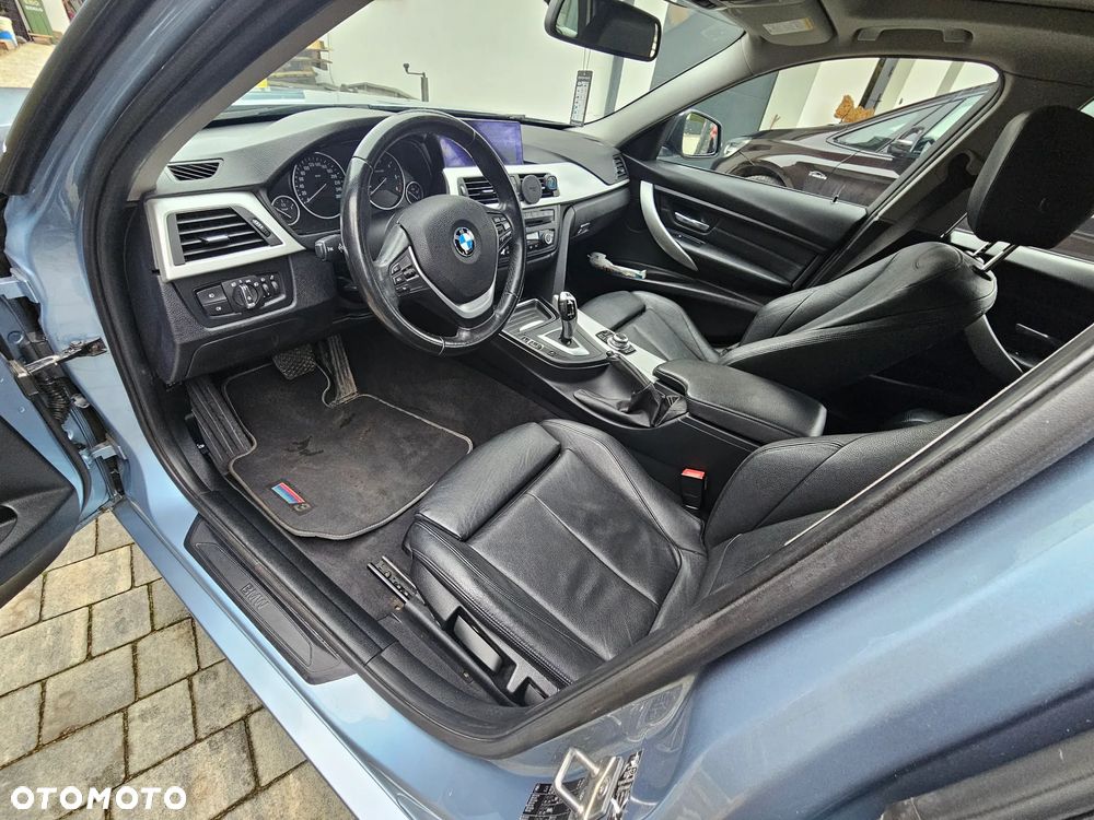 BMW Seria 3 318d - 12