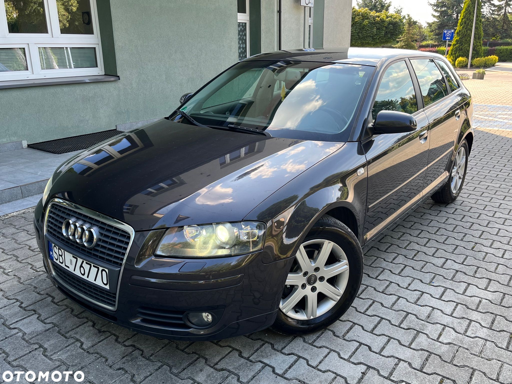 Audi A3 1.6 Attraction - 1